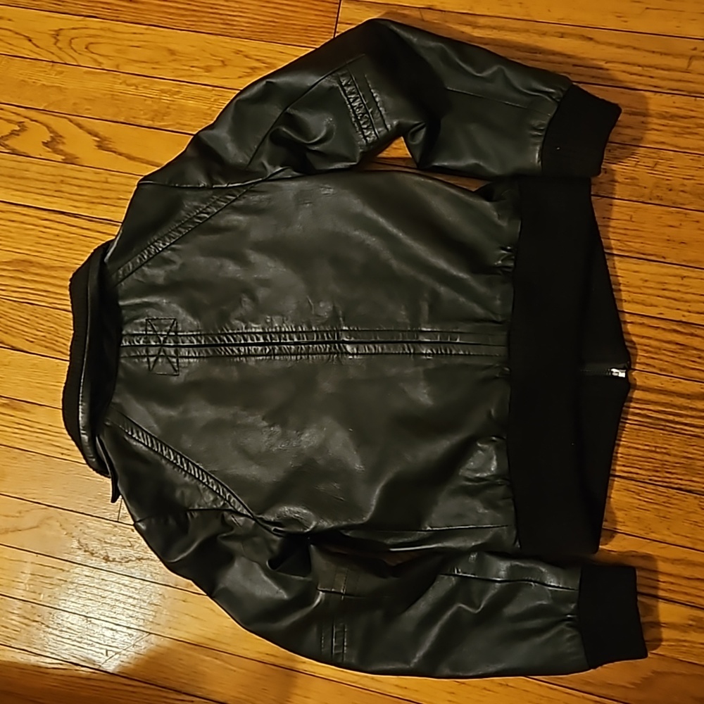 Zara Basic Women's Leather Jacket...Size Small - image 4